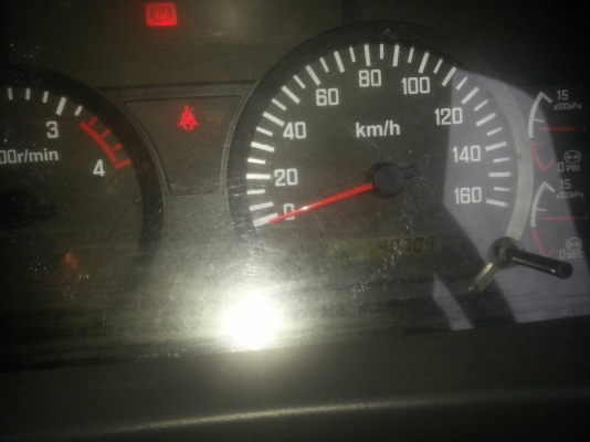 6ล้อดั้มพ์ ISUZU 210แรงม้า ปี2011 รถสวย พร้อมใช้งาน ไมล์43000กก. ราคาต่อรองได้ 087-2976734