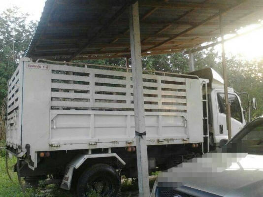 6ล้อดั้มพ์ ISUZU 210แรงม้า ปี2011 รถสวย พร้อมใช้งาน ไมล์43000กก. ราคาต่อรองได้ 087-2976734