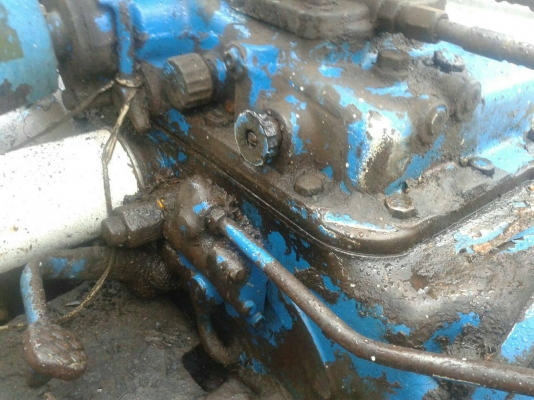 FORD 6600 รถเครื่องดี พร้อมใช้ มีใบมีดดันหน้า ราคาต่อรองได้ 087-2976734