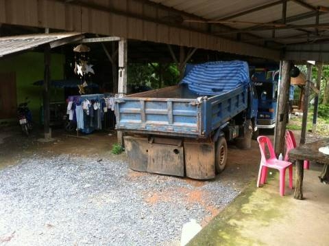 6ล้อดั้มพ์ ISUZU NPR115แรงม้า ห้างแท้ รถสภาพสวย คัทซีสวย เครื่องแน่นดี แอร์เย็น เฟืองท้าย145 ราคาต่อรองได้ เล่มพร้อม 087-2976734