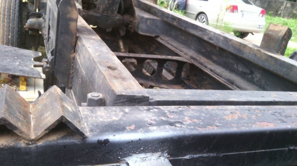 รถบรรทุก 6 ล้อดัมพ์ ยี่ห้อ HINO เครื่องฮีโน่ Ho7c 185 แรง พวงมาลัยพาร์เวอร์ ยางเต็ม6เส้น. แอร์พร้อม เชซซีสวยตลอดเส้น รถบรรทุก 6 ล้อดัมพ์ ยี่ห้อ HINO เครื่องฮีโน่ Ho7c 185 แรง พวงมาลัยพาร์เวอร์ ยางเต็ม6เส้น. แอร์พร้อม เชซซีสวยตลอดเส้น