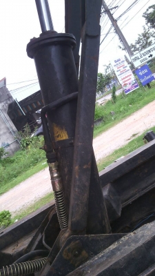 รถบรรทุก 6 ล้อดัมพ์ ยี่ห้อ HINO เครื่องฮีโน่ Ho7c 185 แรง พวงมาลัยพาร์เวอร์ ยางเต็ม6เส้น. แอร์พร้อม เชซซีสวยตลอดเส้น รถบรรทุก 6 ล้อดัมพ์ ยี่ห้อ HINO เครื่องฮีโน่ Ho7c 185 แรง พวงมาลัยพาร์เวอร์ ยางเต็ม6เส้น. แอร์พร้อม เชซซีสวยตลอดเส้น