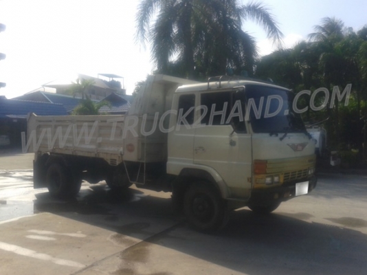 รถบรรทุก 6 ล้อดัมพ์ ยี่ห้อ HINO เครื่องฮีโน่ Ho7c 185 แรง พวงมาลัยพาร์เวอร์ ยางเต็ม6เส้น. แอร์พร้อม เชซซีสวยตลอดเส้น รถบรรทุก 6 ล้อดัมพ์ ยี่ห้อ HINO เครื่องฮีโน่ Ho7c 185 แรง พวงมาลัยพาร์เวอร์ ยางเต็ม6เส้น. แอร์พร้อม เชซซีสวยตลอดเส้น