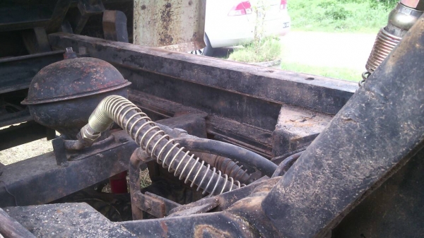 รถบรรทุก 6 ล้อดัมพ์ ยี่ห้อ HINO เครื่องฮีโน่ Ho7c 185 แรง พวงมาลัยพาร์เวอร์ ยางเต็ม6เส้น. แอร์พร้อม เชซซีสวยตลอดเส้น รถบรรทุก 6 ล้อดัมพ์ ยี่ห้อ HINO เครื่องฮีโน่ Ho7c 185 แรง พวงมาลัยพาร์เวอร์ ยางเต็ม6เส้น. แอร์พร้อม เชซซีสวยตลอดเส้น