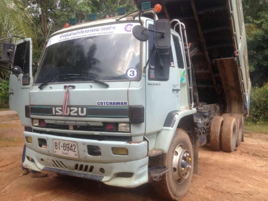 10ล้อดั้มพ์ ISUZU 240แรงม้า นางฟ้าแท้ๆ ดั้มพ์สามมิตร คัทซีสวย เครื่องแน่นดี รถสวยๆ พร้อมใช้งาน ราคาต่อรองได้ 087-2976734