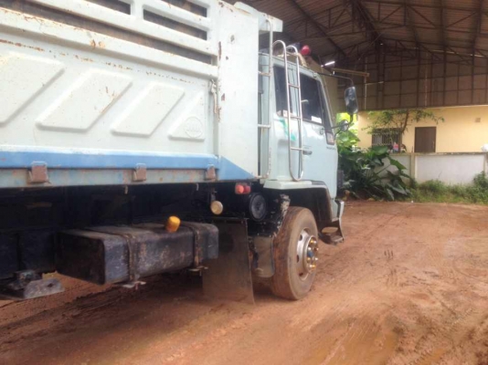 10ล้อดั้มพ์ ISUZU 240แรงม้า นางฟ้าแท้ๆ ดั้มพ์สามมิตร คัทซีสวย เครื่องแน่นดี รถสวยๆ พร้อมใช้งาน ราคาต่อรองได้ 087-2976734