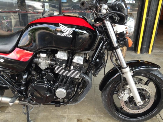 ขายcb750fทะเบียนเครื่องดีสภาพพร้อมใช้สุดๆนใจแวะดูก่อนจร้า ขายcb750fทะเบียนเครื่องดีสภาพพร้อมใช้สุดๆนใจแวะดูก่อนจร้า