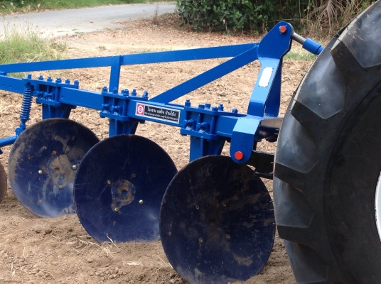 ขายรถไถฟอร์ด TS 90 นิวฮอร์แลน กองใหญ่ ปี 07 ดันหน้าหาง3ไคเฮงหลีบ้านโป่งพร้อมเล่มทะเบียน