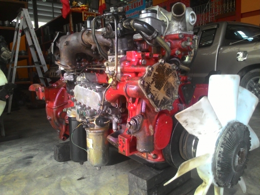 ขายเครื่องยนต์ฮีโน่1M รุ่นEM100 ข้อSTD เครื่องสวย ติดดี ไม่หลวม น้ำไม่ดัน