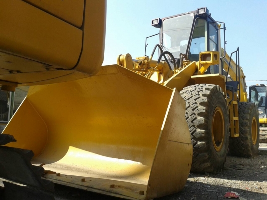 WA300 KOMATSU