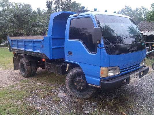 หกล้อดั้ม อีซูซุ NPR-130แรงโบว์ รถห้างปี48พ.เพาเวอร์ แอร์ ช่วงล่าง Fหน้าFหลัง สภาพดีพร้อมลุย ทะเบียนพร้อมโอน ราคาคุยกันได้ครับ