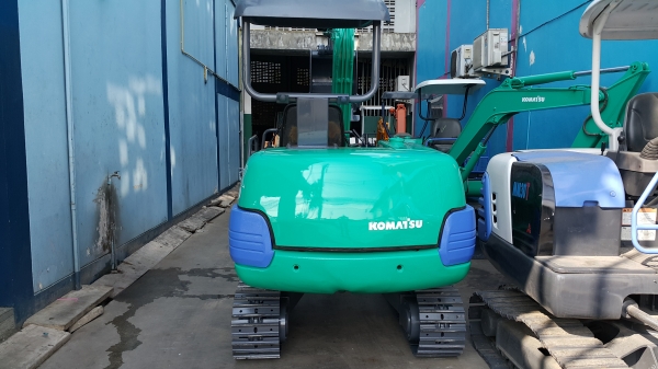 รถขุด KOMATSU รุ่น PC30-7- แทร็กเหล็กสวย นำเข้าจากญี่ปุ่น ตรวจเช็คสภาพแล้ว อย่างดี มือถือ /LINE ID:0818753444 รถขุด KOMATSU รุ่น PC30-7- แทร็กเหล็กสวย นำเข้าจากญี่ปุ่น ตรวจเช็คสภาพแล้ว อย่างดี มือถือ /LINE ID:0818753444