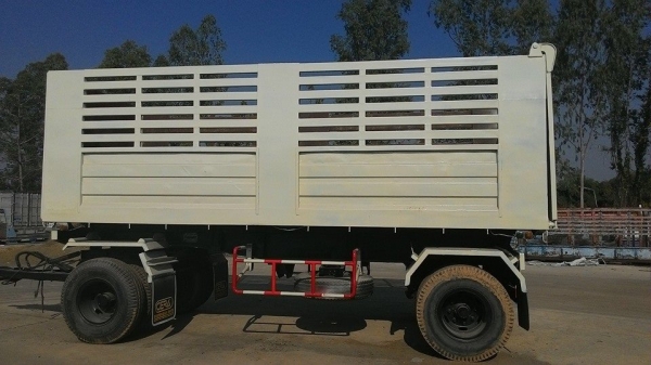 แสงฟ้าเต้นรถ///ขายลูกพ่วงดั้ม RCK สภาพสวย