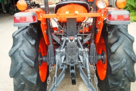 ขายรถไถ Kubota L 3408 (4WD) พร้อมมีดดันหน้าช้าง สภาพพร้อมใช้งานครับ ขายรถไถ Kubota L 3408 (4WD) พร้อมมีดดันหน้าช้าง สภาพพร้อมใช้งานครับ