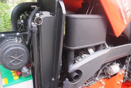 ขายรถไถ Kubota L 4708 (4WD) พร้อมดันหน้าและอุปกรณ์หลัง รถ 150 ชั่วโมง