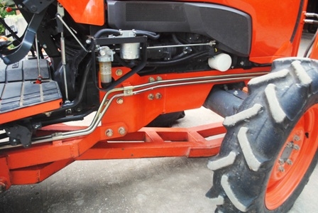 ขายรถไถ Kubota L 4708 (4WD) พร้อมดันหน้าและอุปกรณ์หลัง รถ 150 ชั่วโมง