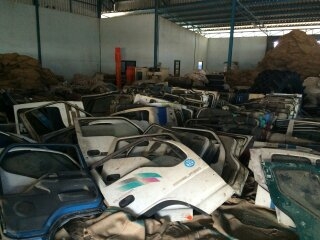 แสงฟ้าเต้นรถ///จำหน่ายรถบรรทุกมือสองทุกชนิดและ หัวเก๋งเก่าญี่ปุ่นทุ