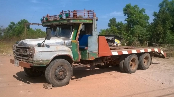 ขายเทนเลอร์ 10 ล้อหัวยาว 2 เพลาใหญ่จัมโบ้ เครื่อง HO7C 180 แรงม้า คัสซีสวย คานหน้าใหญ่ สโลว์อินเตอร์ พาวเวอร์ ยางเต็ม ทะเบียนเต็มพร้อมโอนครับ