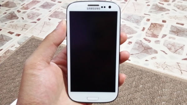 *ขออนุญาตินะครับ* ขาย Samsung Galaxy S3 เครื่องศูนย์ไทย