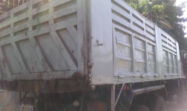 ขายรถสิบล้อร๊อคกี้210ดั้ม2เพลา