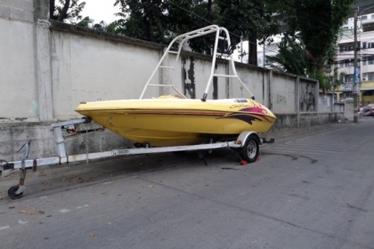 ขาย เรือ JET BOAT F16XR พร้อมเครื่อง MERCURY 175 นำเข้าจากญี่ปุ่น สภาพพร้อมใช้ ราคา 185,000