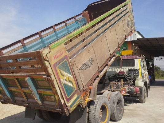 ขาย *ถูก* รถบรรทุกสิบล้อดั้มพ์ HINO เครื่อง EP ช่วงล่าง ZM