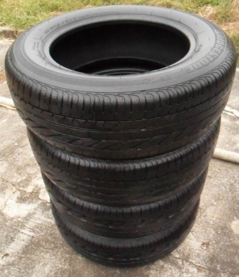 ยางขอบ15 ปี12 บริดสโตน195-65 R15ปี12 เส้นละ350บ(4เส้น1,400บ)