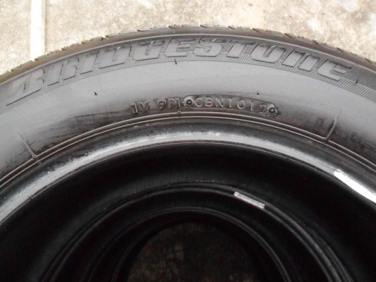 ยางขอบ15 ปี12 บริดสโตน195-65 R15ปี12 เส้นละ350บ(4เส้น1,400บ) ยางขอบ15 ปี12 บริดสโตน195-65 R15ปี12 เส้นละ350บ(4เส้น1,400บ)