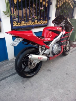 โอ บางนา ขาย cbr400 ปี89 ทะเบียนแท้ เครื่องดี สีทำมาใหม่สวยๆ รถพร้อมใช้งาน ราคาเบาๆ 66500 บาท
