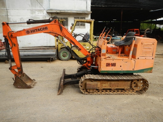 ขายรถขุด BACKHOE HITACHI UH-M8 พร้อมใช้งาน ขายรถขุด BACKHOE HITACHI UH-M8 พร้อมใช้งาน