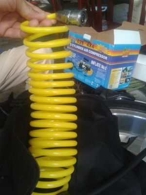 ปั้มลม12V. สองหัวปั้ม 200 psi ปั้มลม12V. สองหัวปั้ม 200 psi