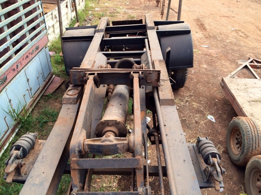 ขายด่วน. แชชีหางพ่วงพร้อมเล่ม