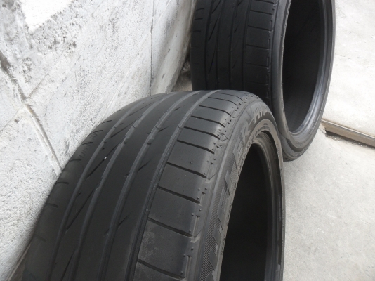 ยาง BRIDGESTONE 255/45R20ปี10 สวยๆ 1 คู่ ราคา 2300 บาท