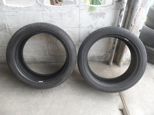 ยาง BRIDGESTONE 255/45R20ปี10 สวยๆ 1 คู่ ราคา 2300 บาท