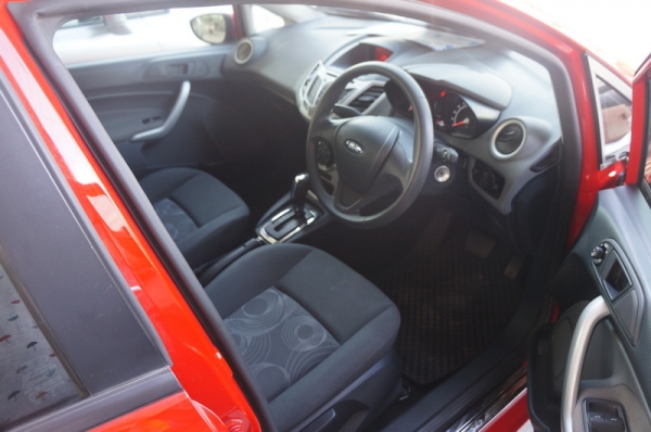 FORD FIESTA 1.6 5 ประตู ปี 2014 มือเดียวออกห้าง รถใช้งาน 10 เดือน ไม่เคยทำสี เช็คศูนย์ตลอด มีบุ๊คเซอรวิซ กระจกไฟฟ้า ยางใหม่ ล้อ MAX สวยๆ รถสวยจัดๆ FORD FIESTA 1.6 5 ประตู ปี 2014 มือเดียวออกห้าง รถใช้งาน 10 เดือน ไม่เคยทำสี เช็คศูนย์ตลอด มีบุ๊คเซอรวิซ กระจกไฟฟ้า ยางใหม่ ล้อ MAX สวยๆ รถสวยจัดๆ