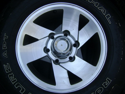 ล้อแม็ก Offroad  ขอบ 15 ไม่มียาง