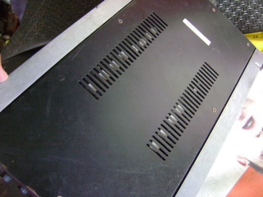 เพาเวอร์แอมป์ 1200 watts.