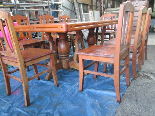 ขอขอบคุณพี่เพลินสวนเสือศรีราชา   เดี๋ยวไปส่งครับ  โต๊ะทานอาหาร  งานฝีมือ   ไม่มีตำหนิ  สภาพใหม่มาก  ขายถูก