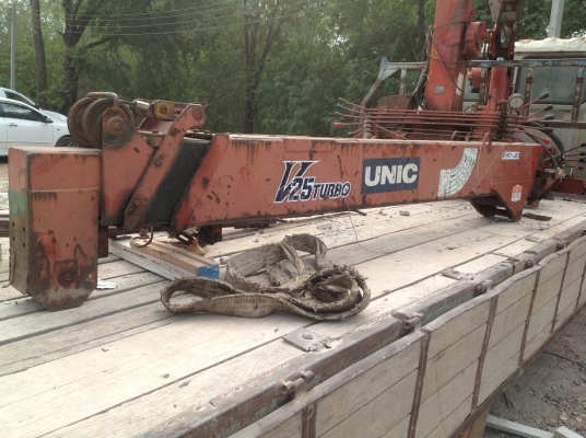 เครนติดหลังรถบรรทุก V25 TURBO  4ปอก3 ชัก  เก่านอก มีตำหนิ