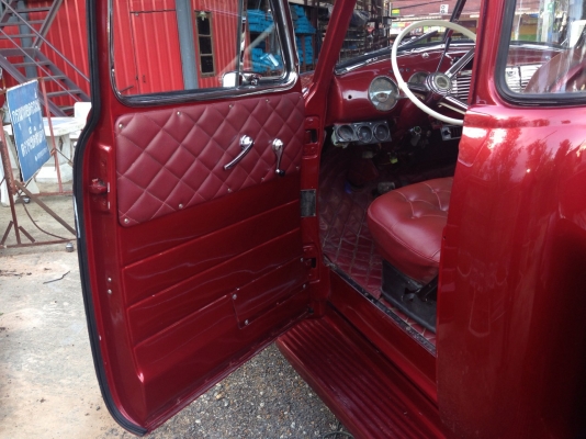 เชฟกะบะ 5 ซี่ ปี 1953 วิ่งดี เอกสารพร้อม แต่งเทพ ทะเบียนพร้อมโอน ราคาคุยกัน เชฟกะบะ 5 ซี่ ปี 1953 วิ่งดี เอกสารพร้อม แต่งเทพ ทะเบียนพร้อมโอน ราคาคุยกัน