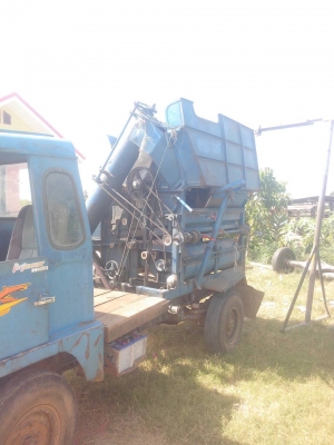 ขายรถสีข้าวเกษตรพัฒนาห้าฟุตสิงเปลือยจัมโบ้พร้อมรถสี่ล้อกลางเครื่องอีซูซุ85 ขายรถสีข้าวเกษตรพัฒนาห้าฟุตสิงเปลือยจัมโบ้พร้อมรถสี่ล้อกลางเครื่องอีซูซุ85