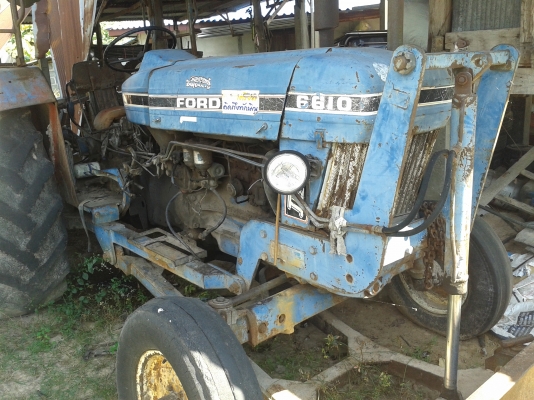 ขายรถไถ