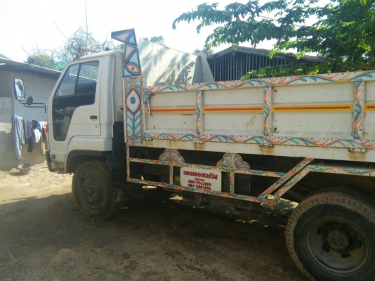 รถดั๊ม 6 ล้อ ISUZU  175 แรง