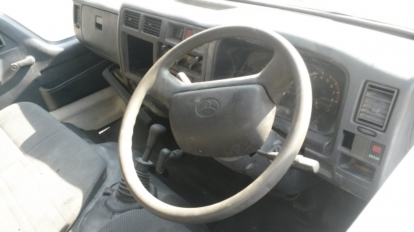 ขายหัวรถโตโยต้าไฮเอสหัวการ์ตูน 40000 บาท ขายหัวรถโตโยต้าไฮเอสหัวการ์ตูน 40000 บาท