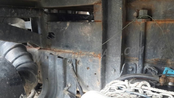 รถบรรทุก 6 ล้อดัมพ์ ยี่ห้อ ISUZU NPR 120 แรงม้า  พวงมาลัยพาวเว่อร์