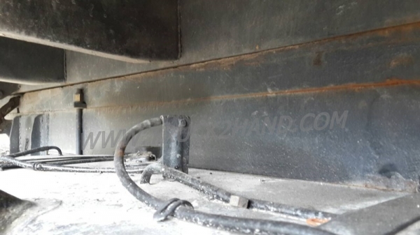 รถบรรทุก 6 ล้อดัมพ์ ยี่ห้อ ISUZU NPR 120 แรงม้า  พวงมาลัยพาวเว่อร์