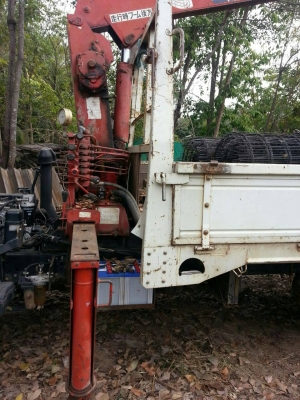 ขายด่วนรถ6ล้อNQRเครื่อง175เเรงติดเครนUNIC.2.20ตันรถสวยวิ่งได้77957กิโล