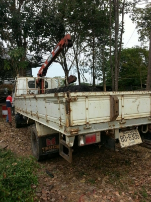 ขายด่วนรถ6ล้อNQRเครื่อง175เเรงติดเครนUNIC.2.20ตันรถสวยวิ่งได้77957กิโล