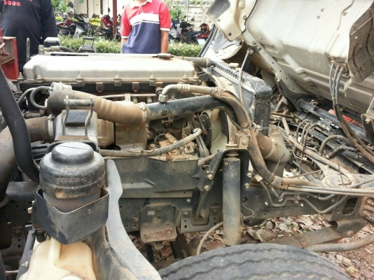 ขายด่วนรถ6ล้อNQRเครื่อง175เเรงติดเครนUNIC.2.20ตันรถสวยวิ่งได้77957กิโล