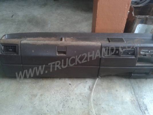 ขายยกชุด คอนโซลหน้า + พวงมาลัย + ประตูด้านซ้าย